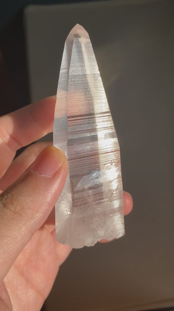 Brazilian Lemurian Seed Quartz Crystal 108g - BLM10 main