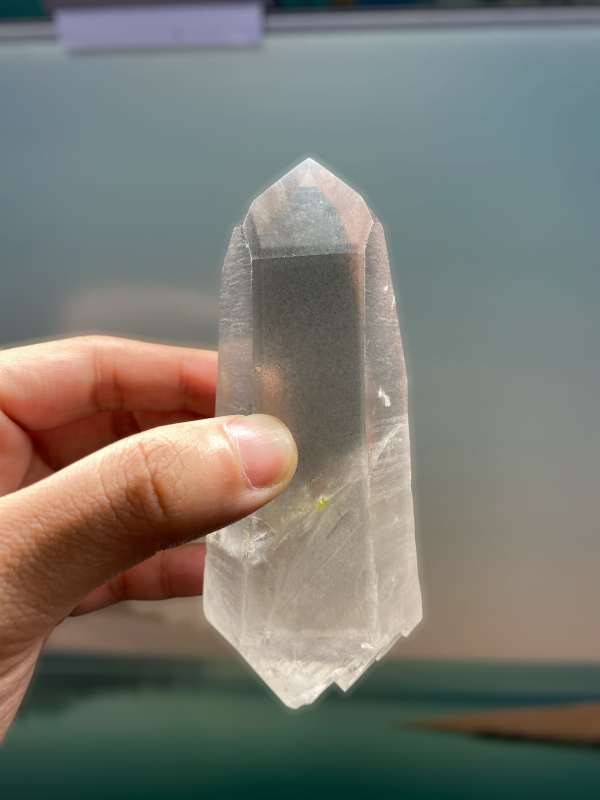 Brazilian Lemurian Seed Quartz Crystal 278g DT - BLM47 main