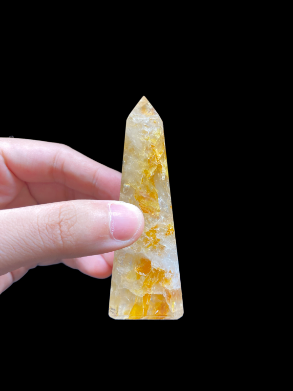 Trụ Golden Healer Quartz 96.6g 86x25mm - BGH3