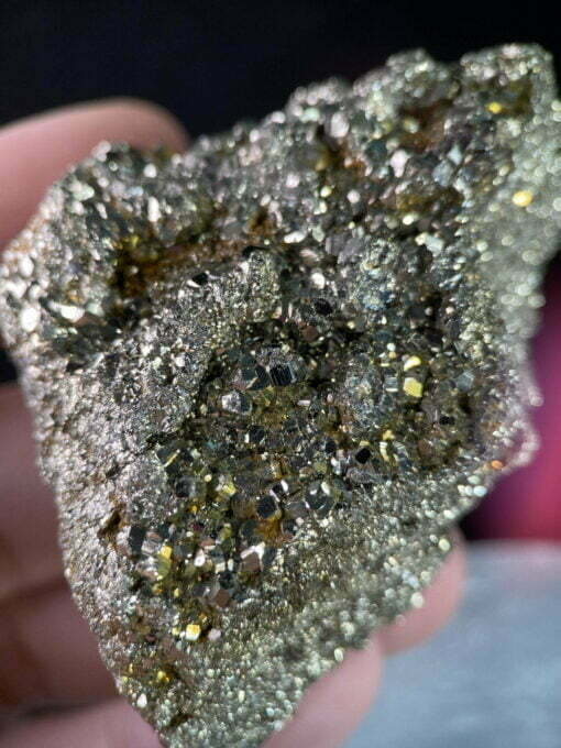 Cụm tinh thể Pyrite 139g 62x42mm - PYR2 marco 1
