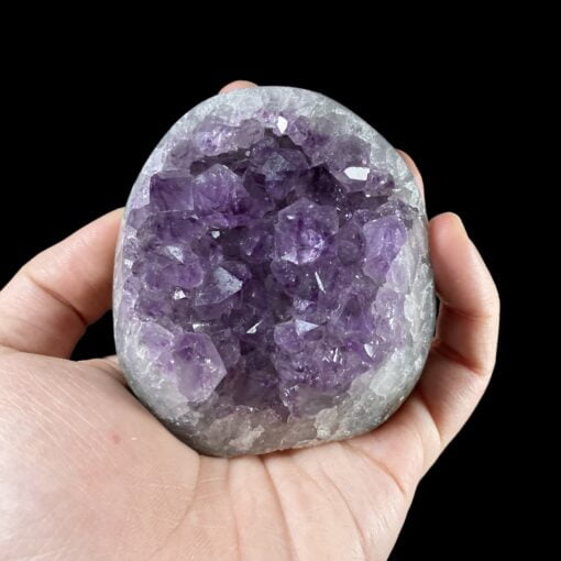 Amethyst cut base (Brazil) 319g 67x66mm - AMCB15