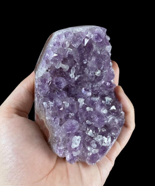 Amethyst cut base (Brazil) 501g 85x66mm - AMCB5
