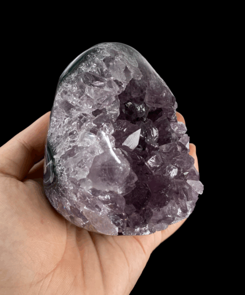 Amethyst cut base (Brazil) 656g 80x75mm - AMCB12