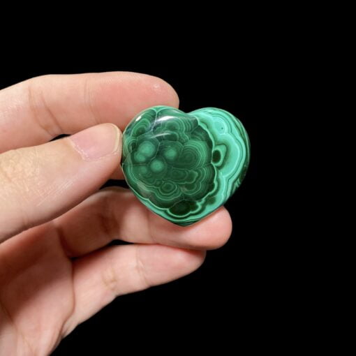 Trái tim đá Lông Công (Malachite heart) 23g 30x34x10mm - MAL9 1