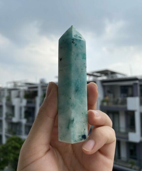 Trụ Phoenix Pine trên tay 2