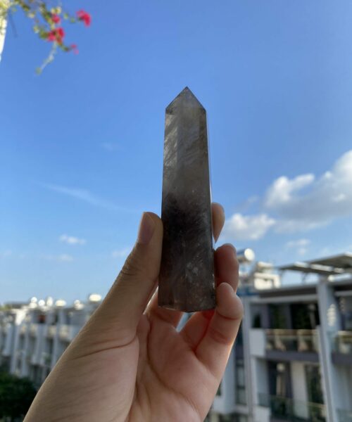 Smoky Quartz Thạch anh khói (Lào) trên tay 1