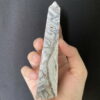 Trụ White Mexican Agate trên tay 1