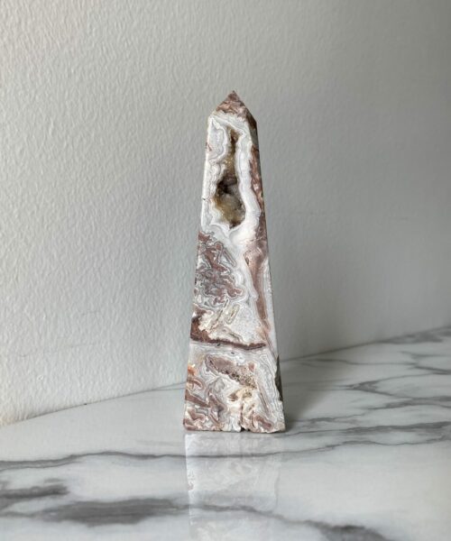 MCA3 - Trụ đá Mexican Agate trên bàn