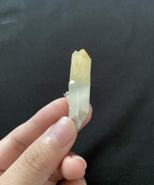 Mango Quartz Crystal 6.9g - CMQ3 2
